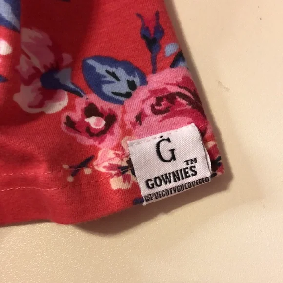 Gownies Post Surgical Mastectomy Recovery Gown - Picture 8 of 9